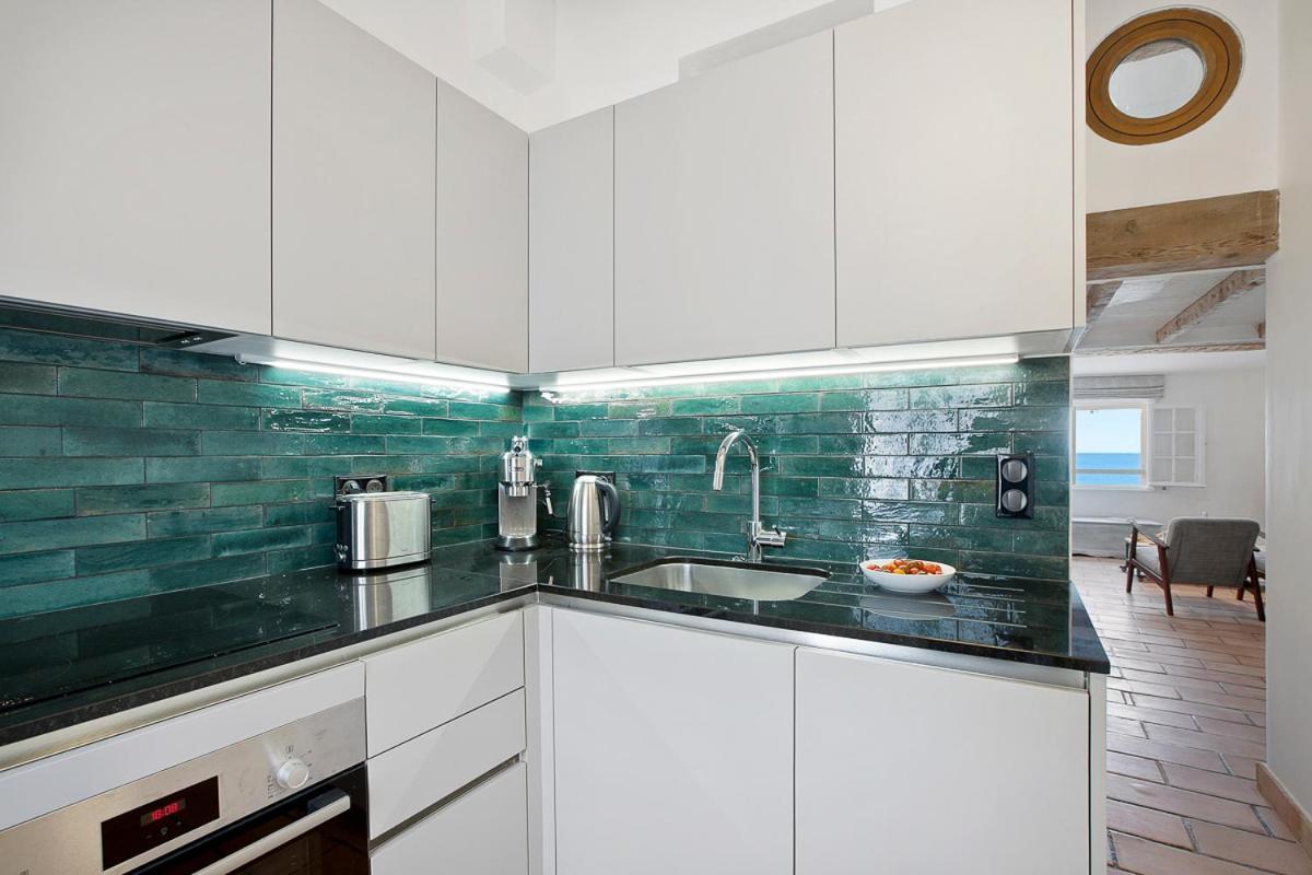 The Sea Apartment 2 - Sea View On The Ramparts Of Old Town Antibes Eksteriør billede