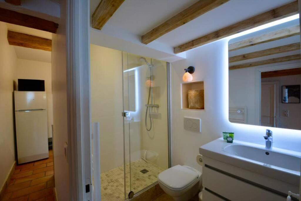 The Sea Apartment 2 - Sea View On The Ramparts Of Old Town Antibes Eksteriør billede